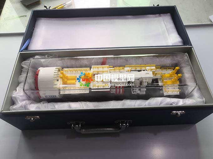 匠心復刻,大國重器/ 盾構機禮品模型